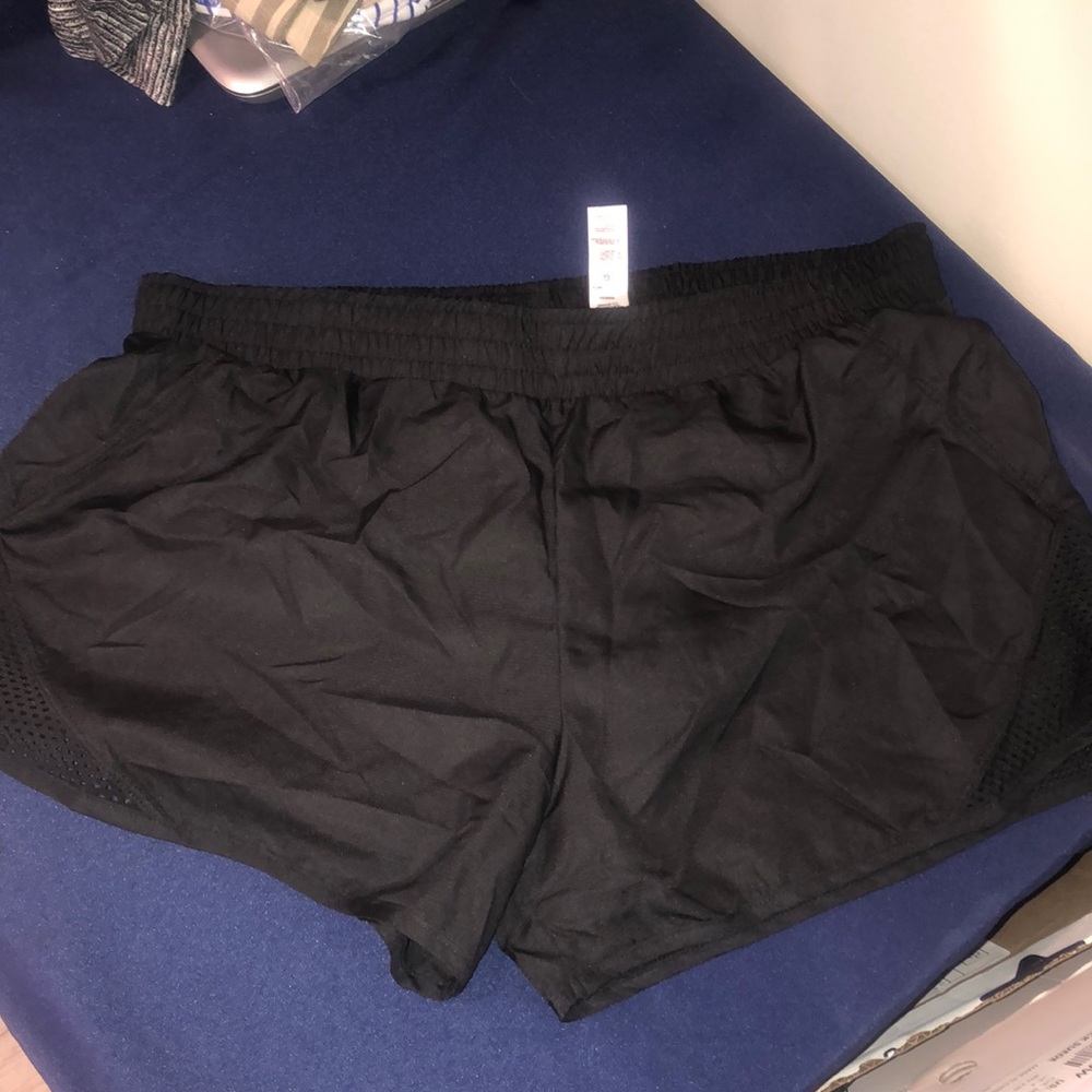 Activ8 black running shorts NWOT size L
